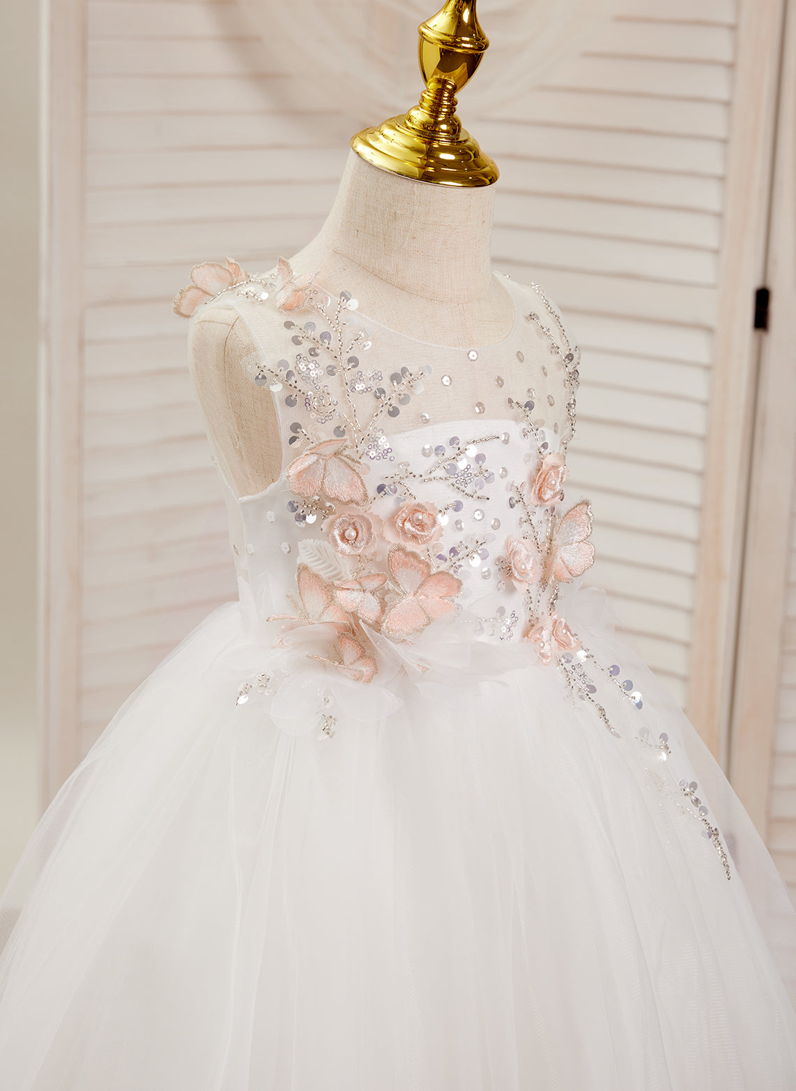 A-line Tulle Knee-length White Dress (2003227138)