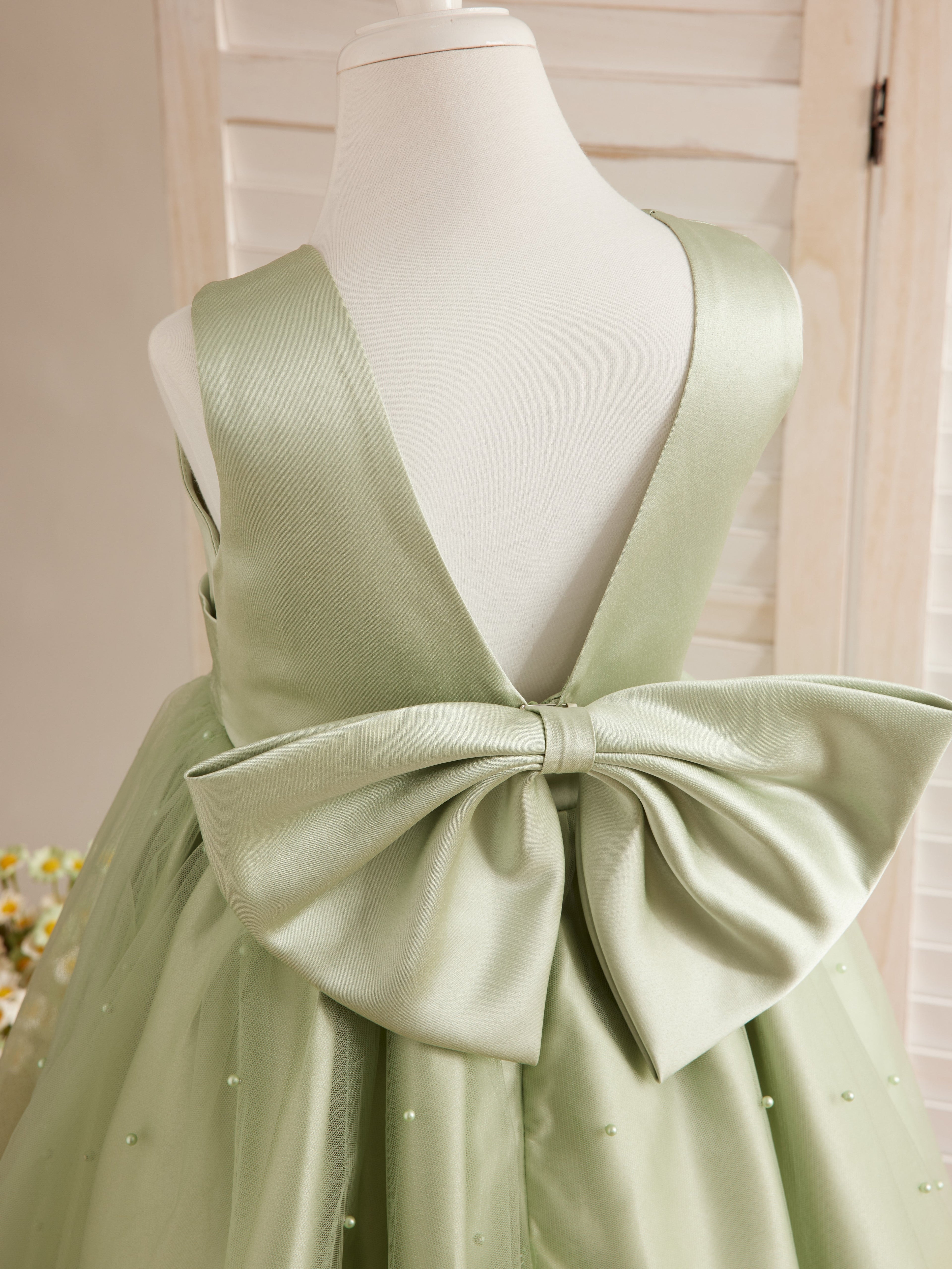 Ball-Gown/Princess Satin Tulle Knee-length Flower Girl Dress