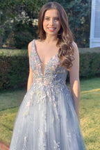 Light  Tulle Appliques V-Neck A-Line Long Prom Gown