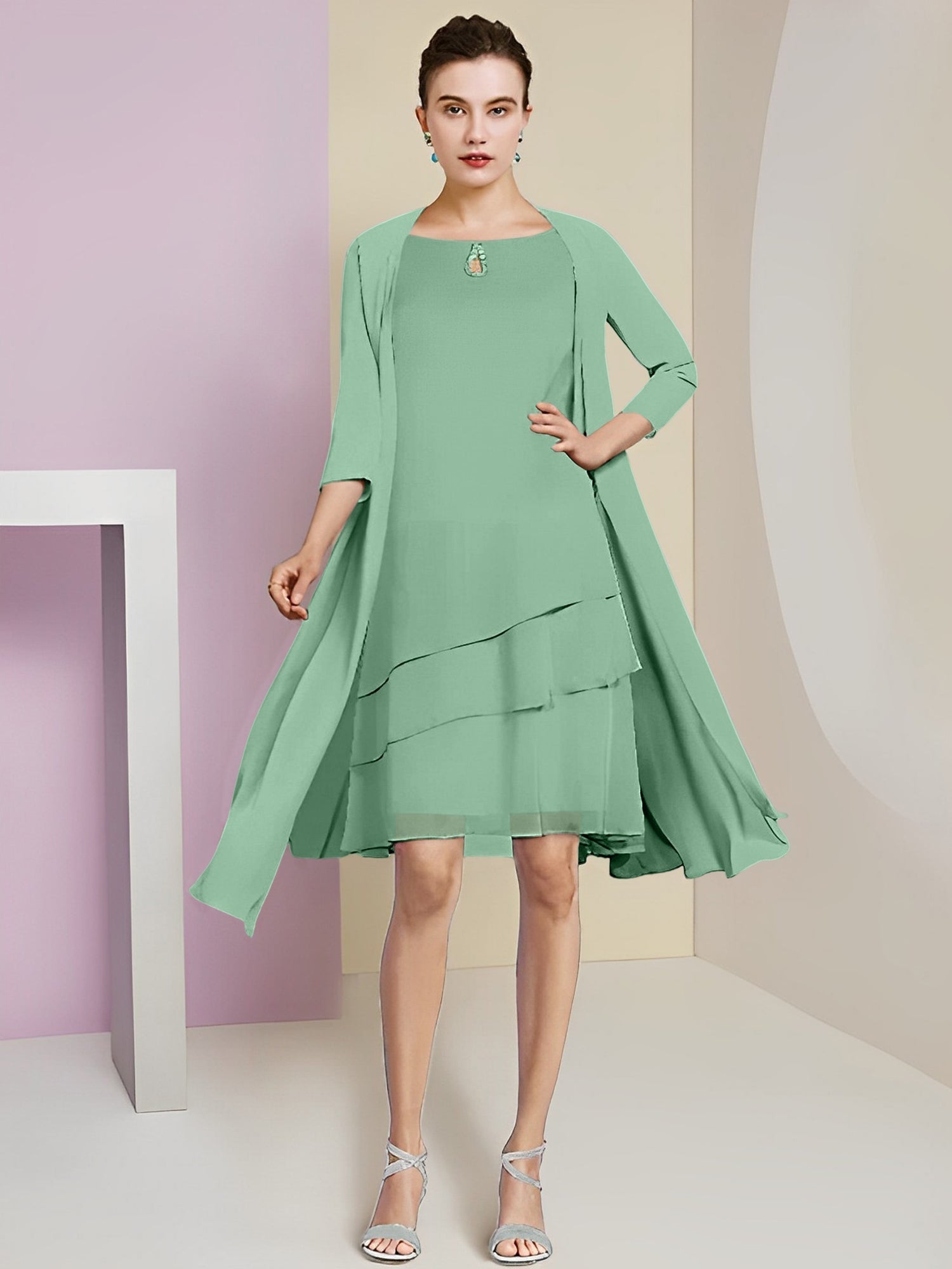 A-Line/Princess Jewel Neck Knee-Length Mother of the Bride Dresses