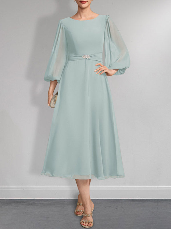 A-line Scoop Tea-Length Chiffon Mother of the Bride Dress With Crystal Brooch Pleated