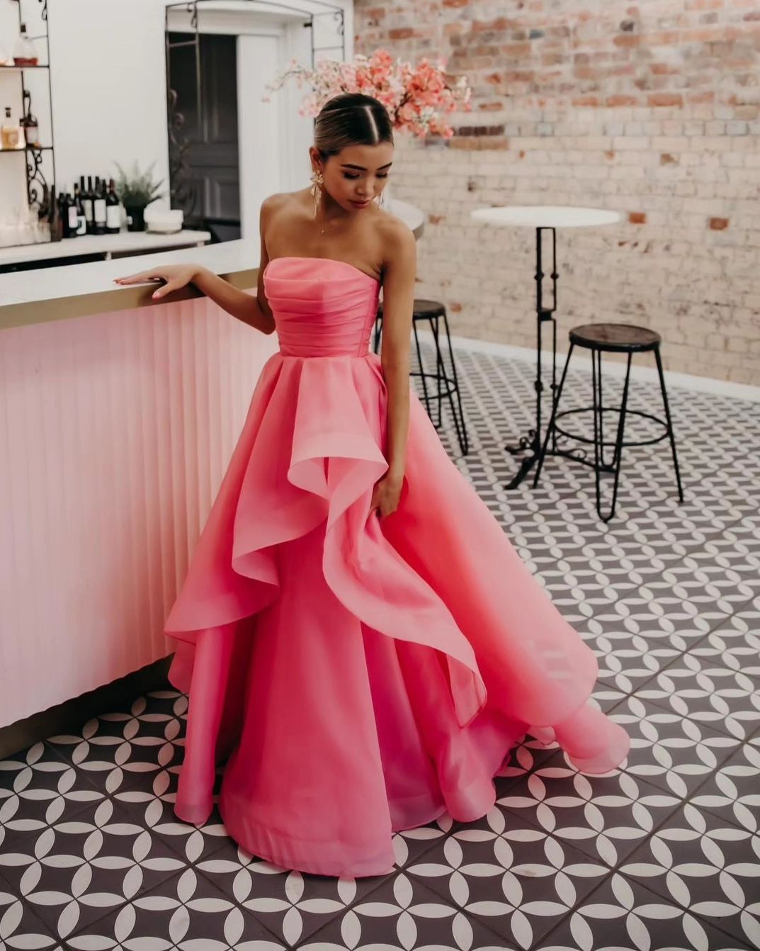 Light Pink A Line Strapless Organza Prom Dress
