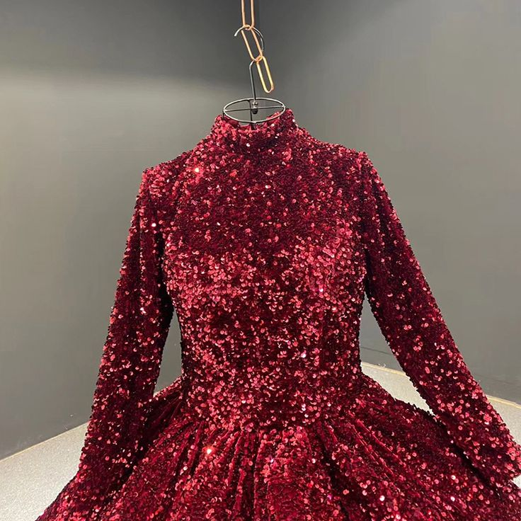 Burgundy Ball Gown Sequin Long Sleeve Quinceanera Dresses Y4442