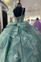 Sweetheart Tulle Ball Gown Quinceanera Dress with Appliques