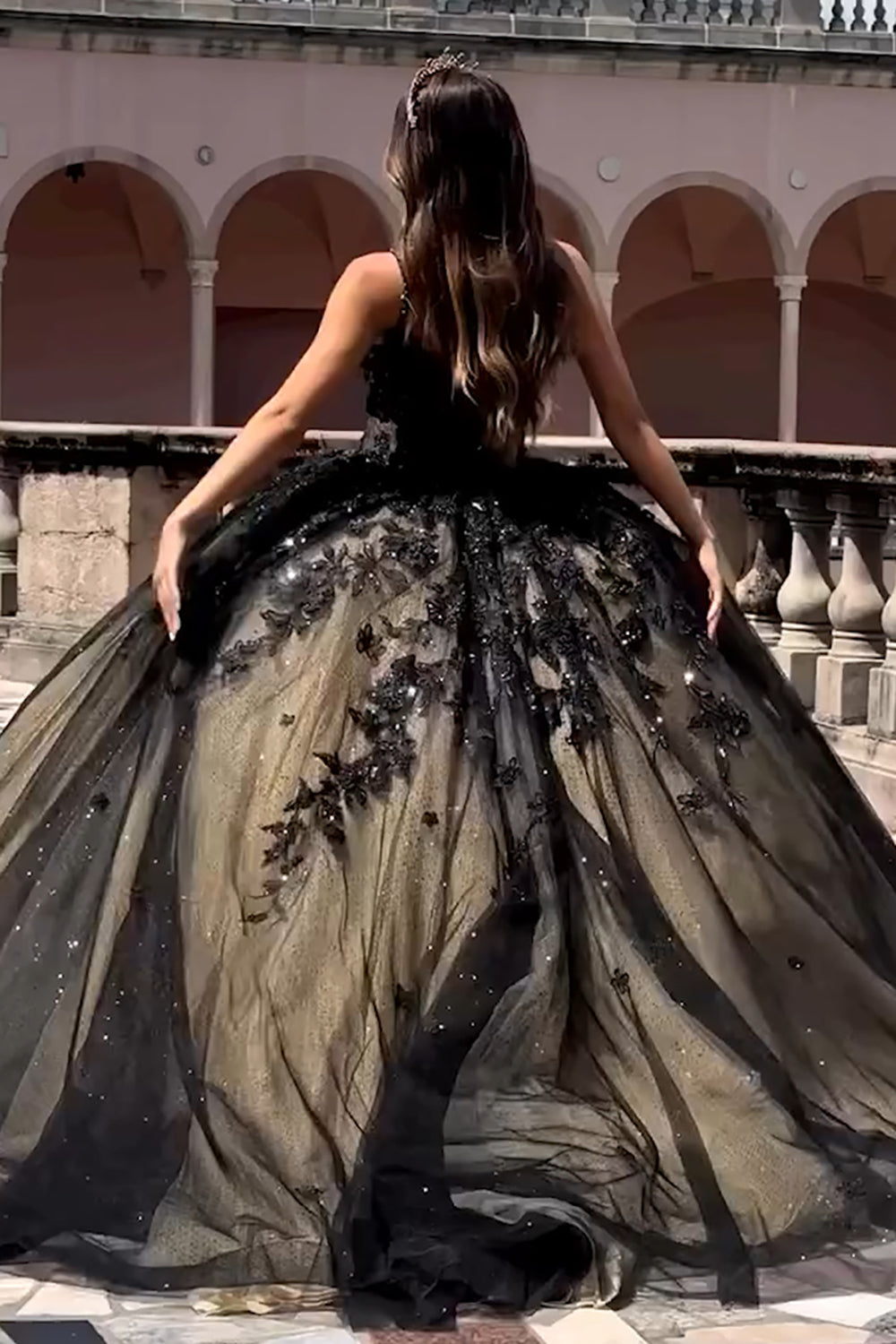 Sparkly Tulle Spaghetti Straps Quinceanera Dress with Appliques
