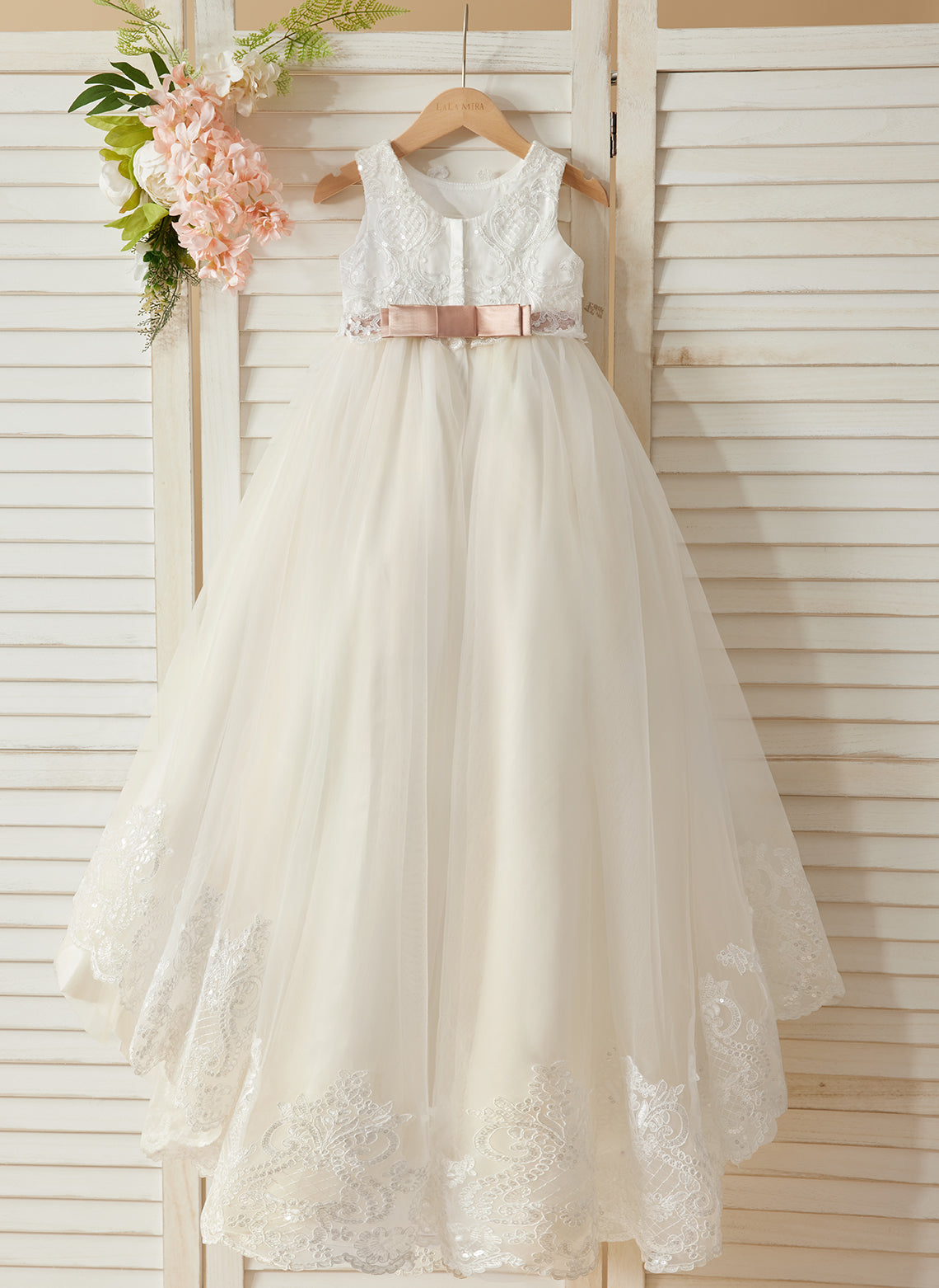 Ball-Gown/Princess Tulle Sweep Train Ivory  Flower Girl Dress