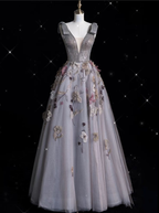 Charming V Neckline Gray Tulle Floral Ball Gown Long Evening Gown Prom Dress Y7953