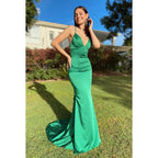 Trumpet/Mermaid V-Neck Satin Lace-Up Sleeveless Evening Dress