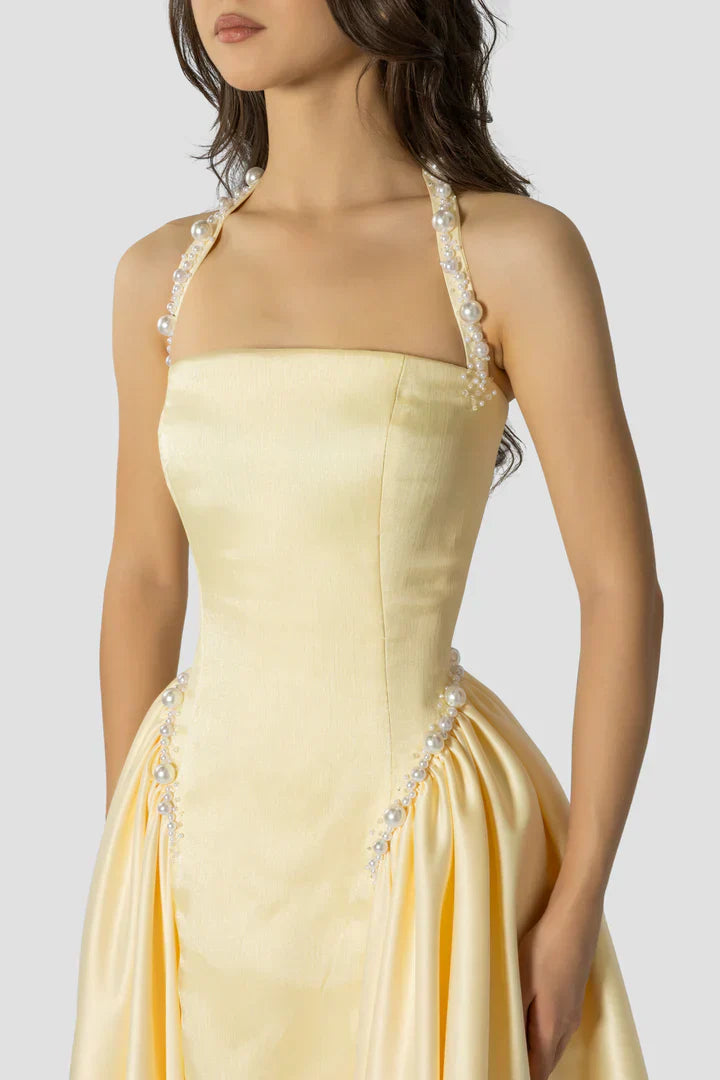 Elegant Halter Sleeveless Pearls Backless Embroidered Sweep Dress Prom Dresses