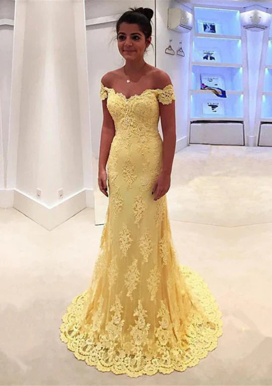 Trumpet Off Shoulder Scalloped Sweetheart Sweep Lace Prom Dress