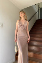 Trendy Sheath Halter Neck  Long Party Dress with Open Back Bowknot