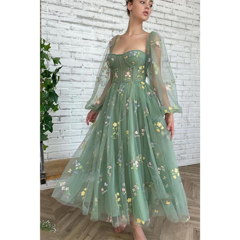 Sexy V-neck Half Sleeves Embroidery Lace Prom Dress with Pockets