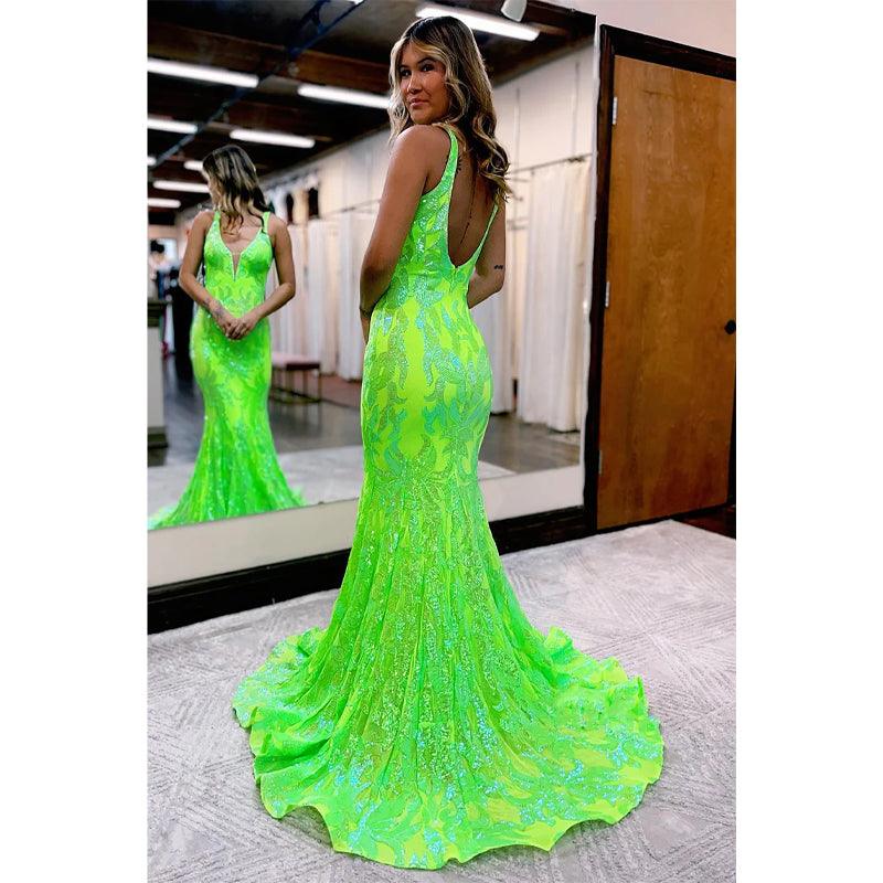 Sexy V-neck Sequins Appliques Mermaid Prom Dress