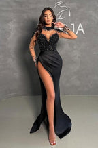 Black Split Front Halter Sweetheart Floor-Length Long Sleeves Stain Prom Dresses with Beadings