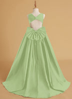 Ball-Gown/Princess Satin Sweep Train Flower Girl Dress