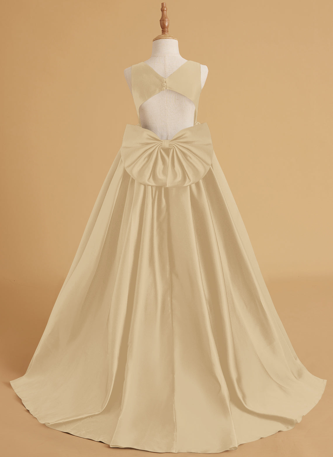 Ball-Gown/Princess Satin Sweep Train Flower Girl Dress