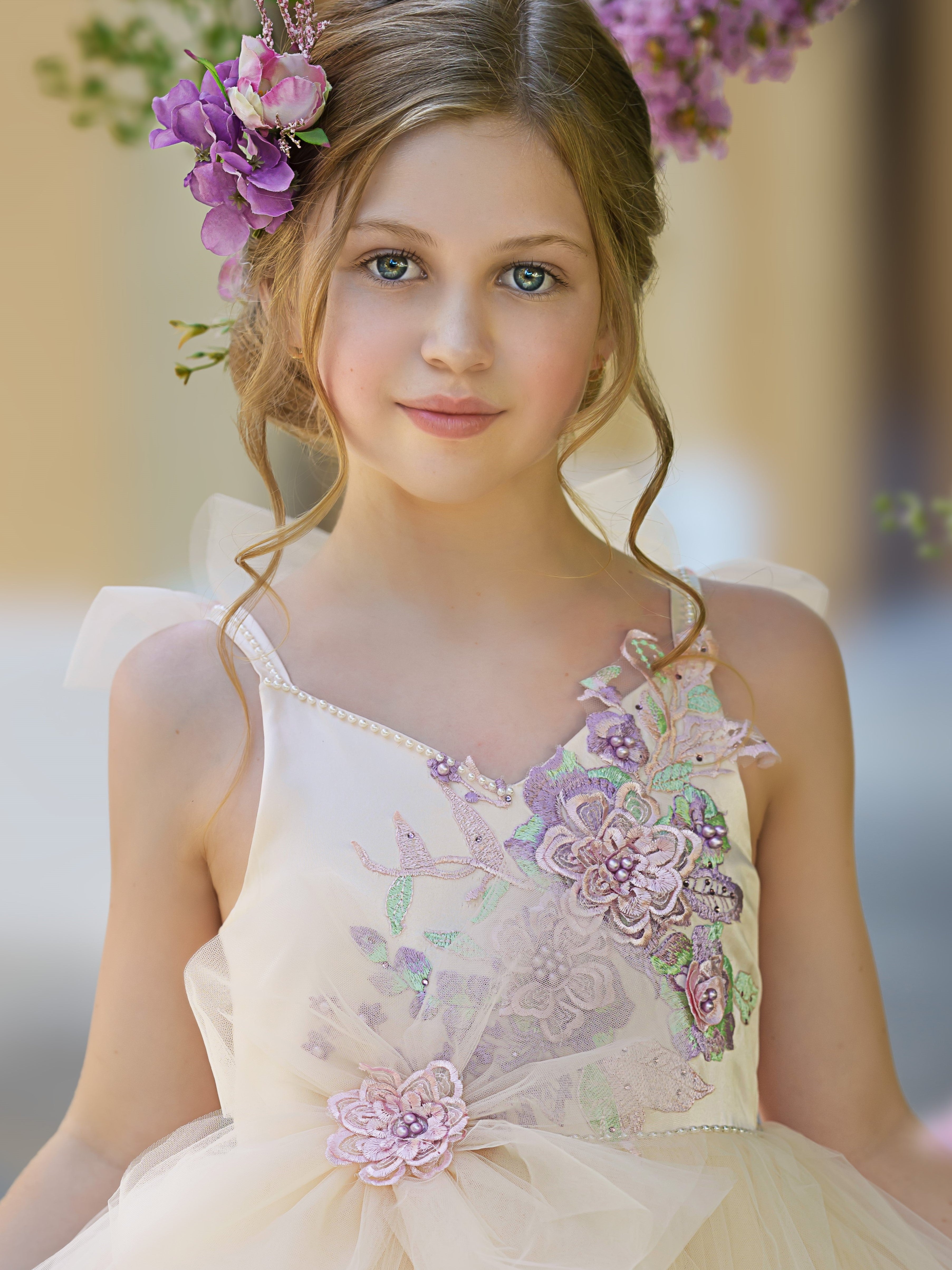 Ball-Gown/Princess Satin Tulle Floor-length Dress