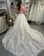 Designer  A-line  Spaghetti Straps Sleeveless Tulle Wedding Dresses With Lace
