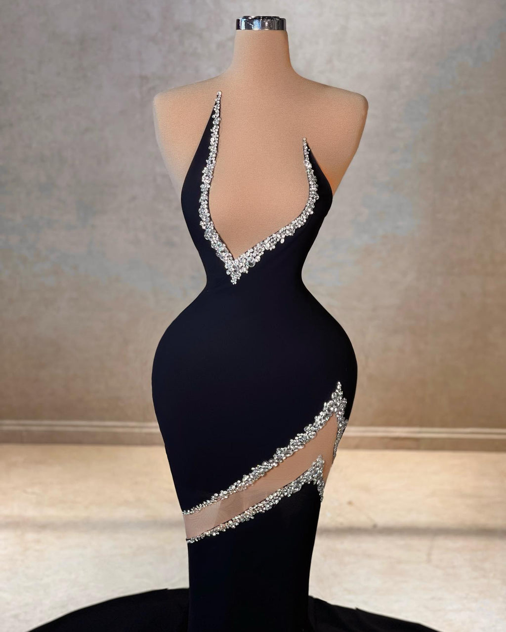 Elegant Mermaid V-neck Sleeveless Rhinestone Satin Tulle Prom Dresses
