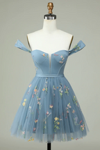 Floral Embroidery Sweetheart Homecoming Dress Short Party Dress
