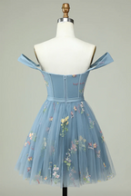 Floral Embroidery Sweetheart Homecoming Dress Short Party Dress