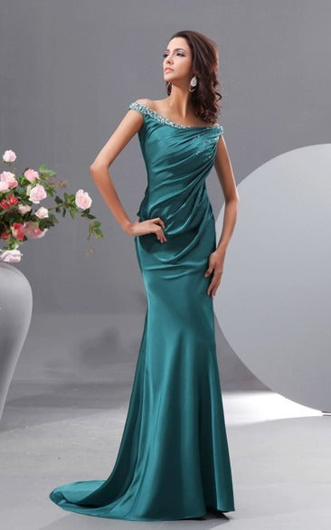 Glamorous Mermaid Off-the-Shoulder Crystal-Embellished Prom Dress