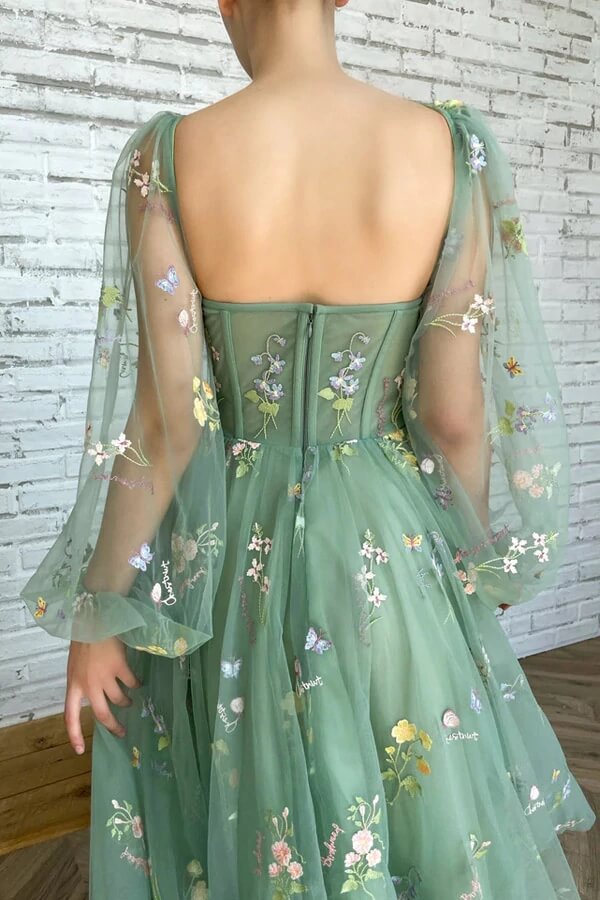 Tulle A-line Tea Length Sweetheart Prom Dresses With Embroidery