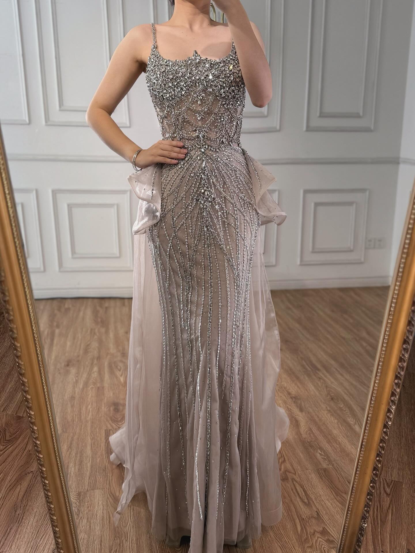 Luxury Caramel Crystal Beaded Spaghetti Strap Mermaid Evening Dress
