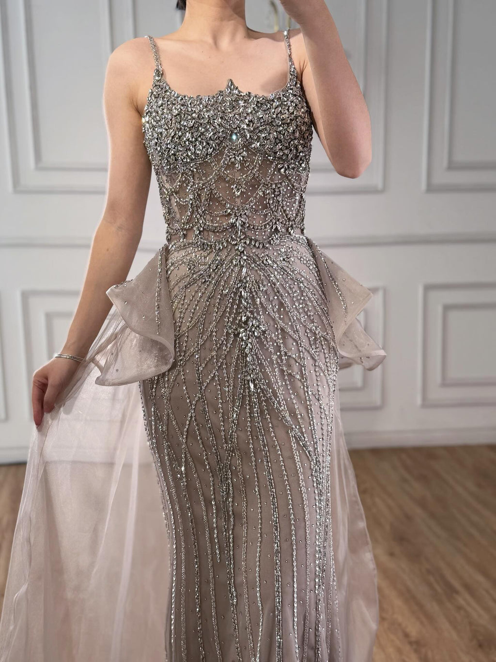 Luxury Caramel Crystal Beaded Spaghetti Strap Mermaid Evening Dress