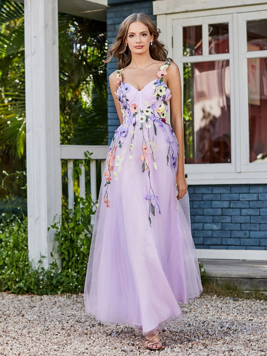 Lavender Tulle Maxi Prom Dresses with Spaghetti Strap 3D Floral Applique V Neck Bodice for Prom and Garden Wedding