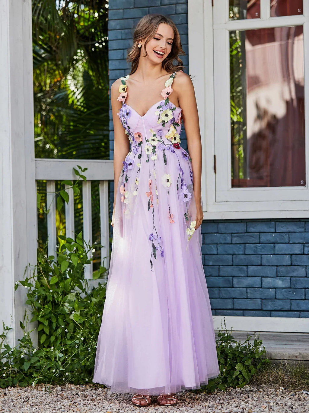 Lavender Tulle Maxi Prom Dresses with Spaghetti Strap 3D Floral Applique V Neck Bodice for Prom and Garden Wedding