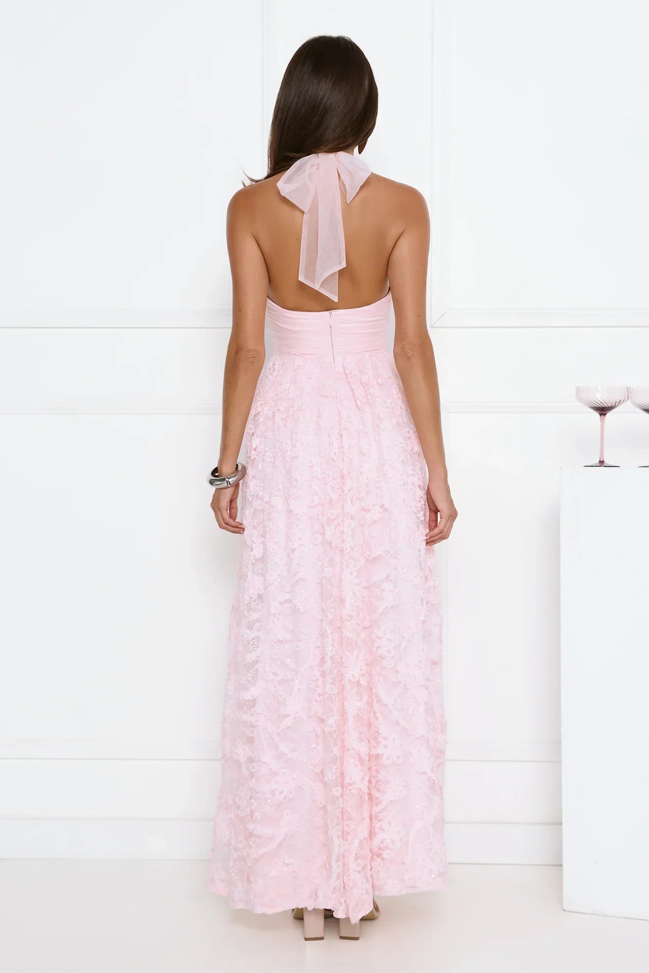 Luxury Prom Dresses with Lace Fabric Halter Neck and Sequin Detail