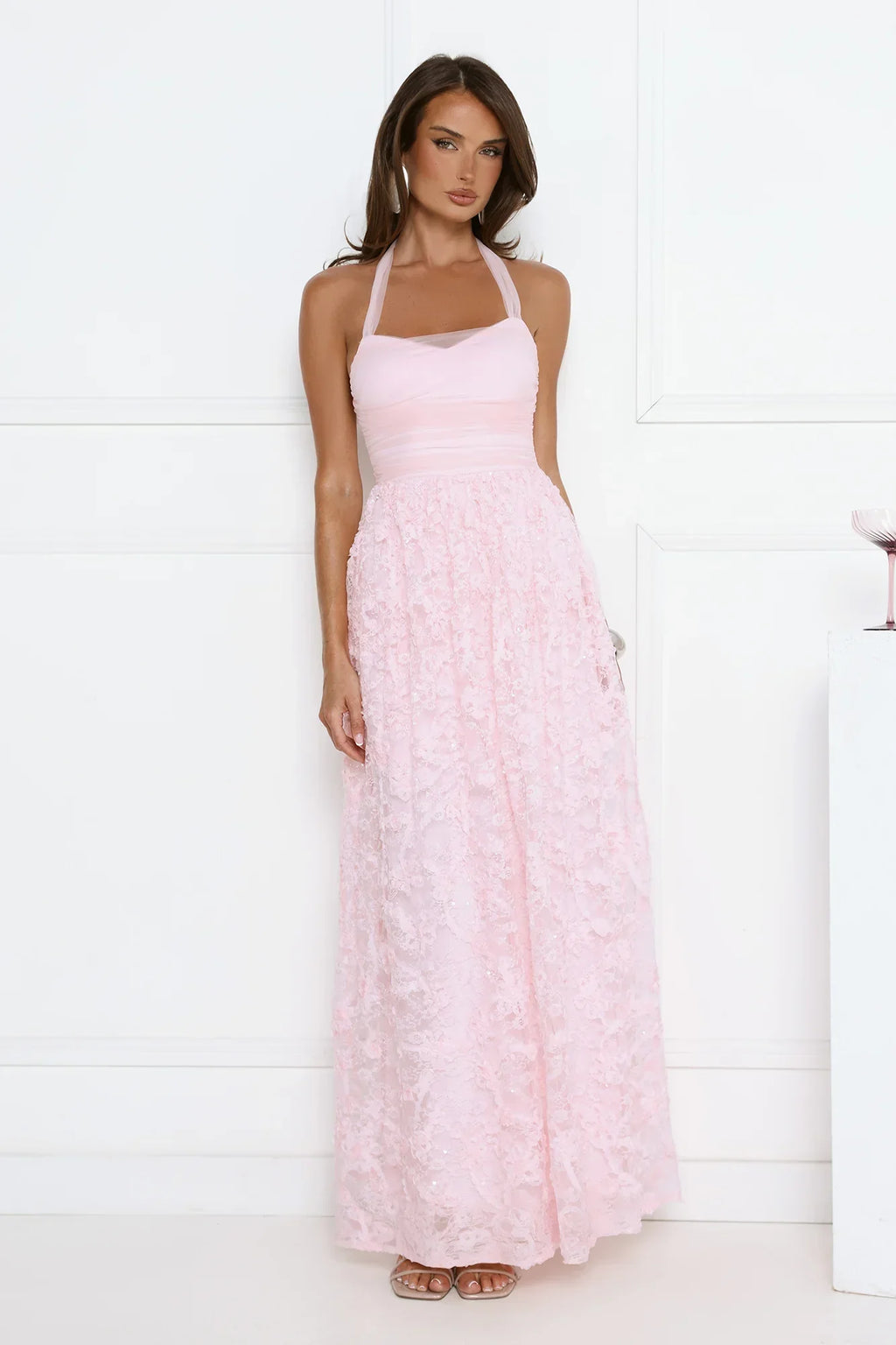 Luxury Prom Dresses with Lace Fabric Halter Neck and Sequin Detail