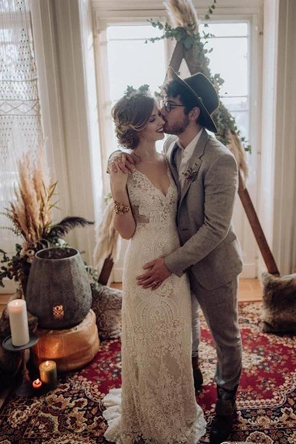 Lace Wedding Dress with Little Cap Sleeves Vintage Lace Pattern Bridal Dress