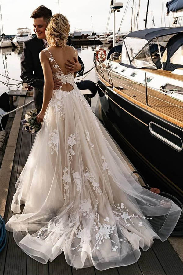 Floral Applique Beach Wedding Dresses Backless Boho Wedding Gown