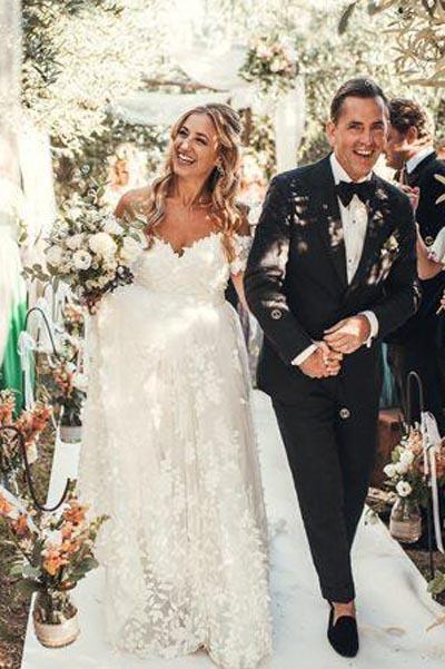 NumberSea Rustic Ivory Lace Wedding Dresses Off the Shoulder Beach Wedding Dresses,MW490
