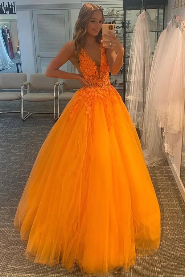 Tulle V-neck Prom Dresses With Lace Appliques, Long Formal Dress
