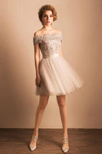 Off The Shoulder Tulle Short Prom Dress, Appliques Scoop Homecoming Dresses
