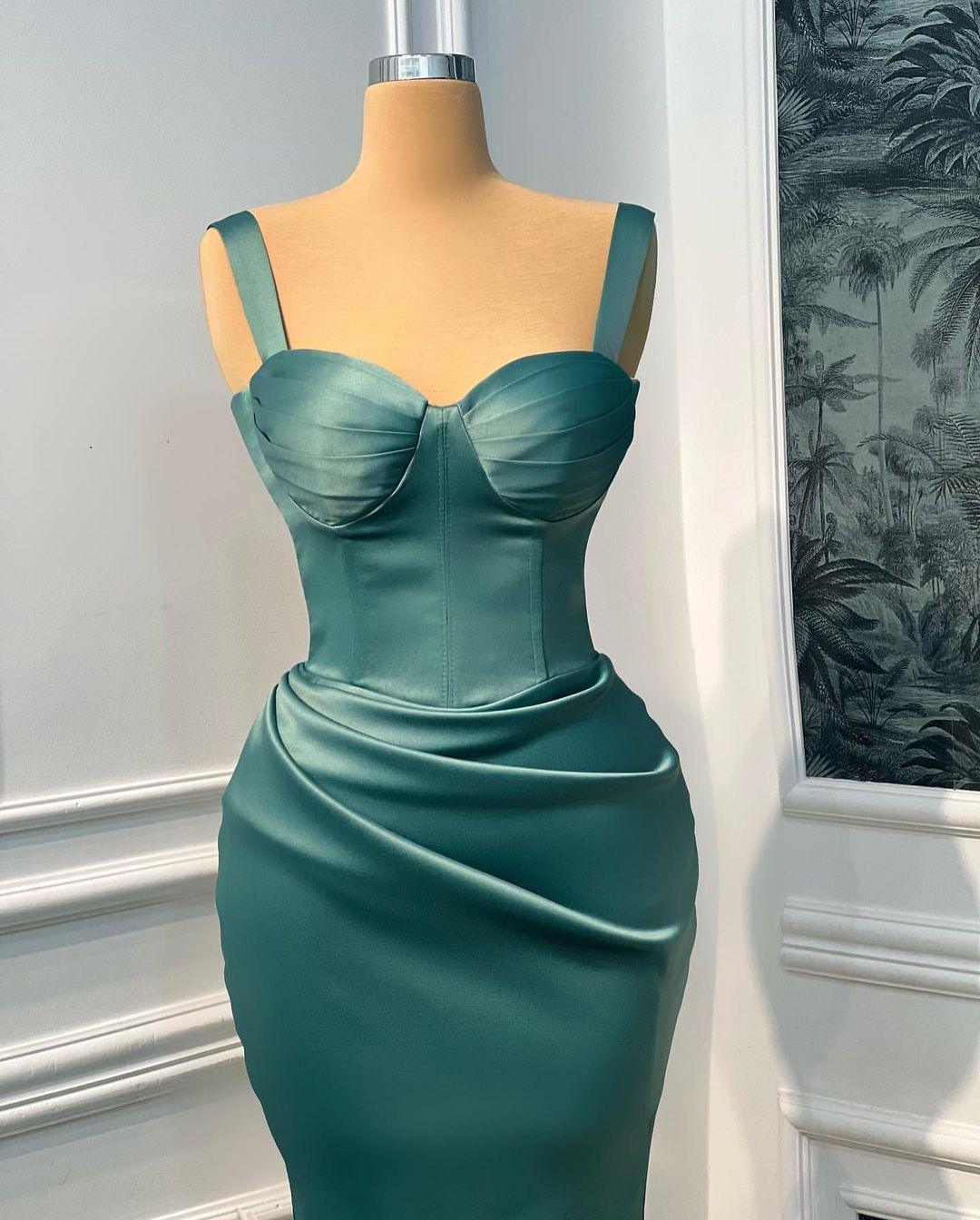 Simple Sweetheart Long Mermaid Straps Sleeveless Satin Prom Dress