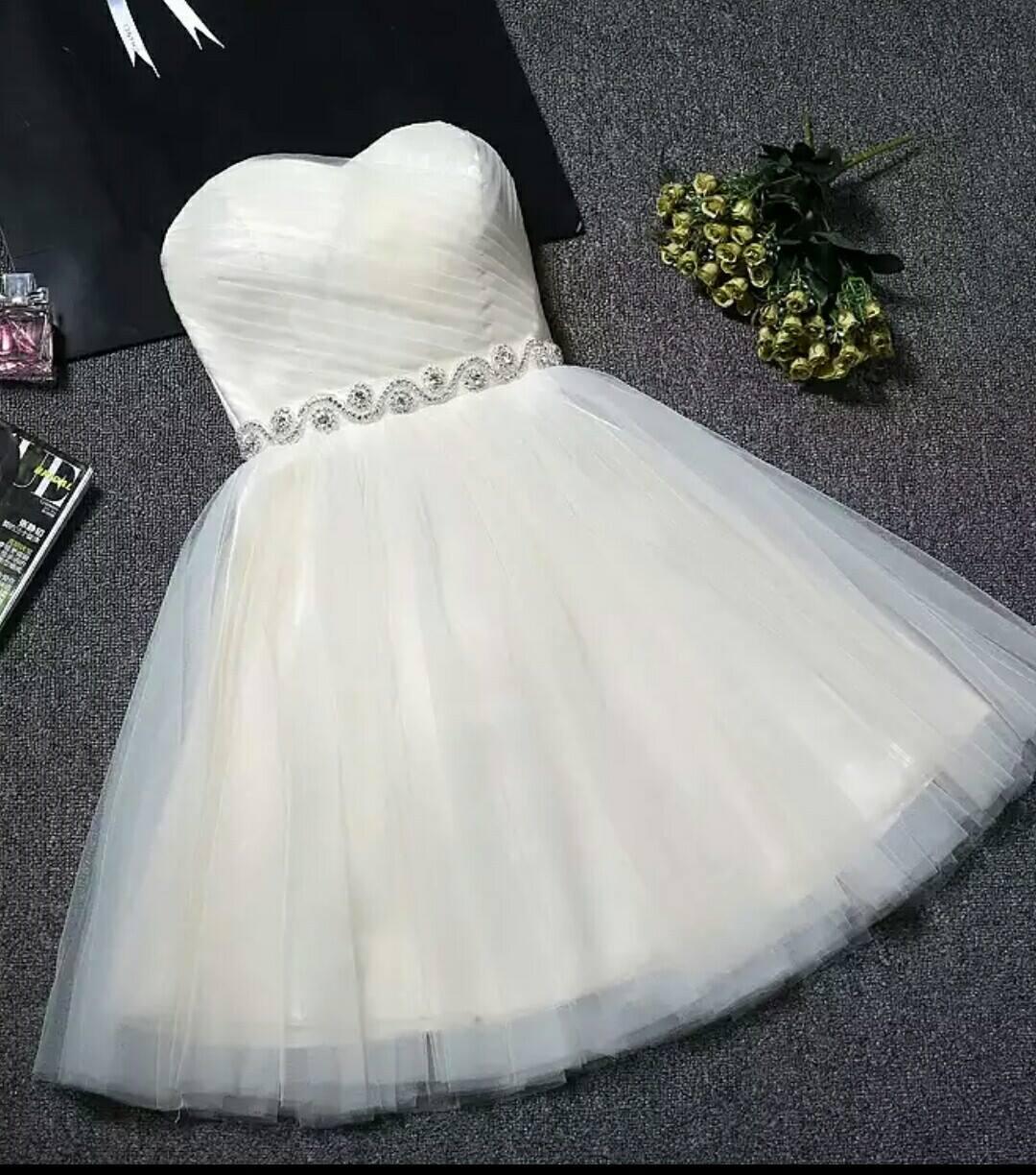 Strapless Sweetheart Neck Homecoming Dress Short Prom Dresses
