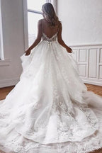 Tulle A-line V-neck Spaghetti Straps Vintage Lace Wedding Dresses