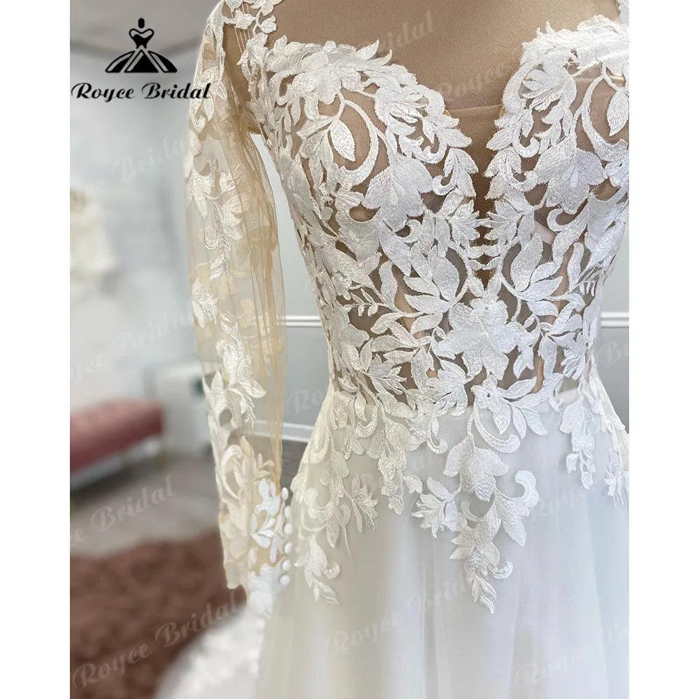 Vintage Boho Lace Long Sleeve Open Back Wedding Gown for Women Appliques Wedding Dress with V Neck Bridal Gown Custom Made