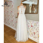 Vintage Lace Appliques Floor Length Tulle Halter Neck Wedding Dress A Line Beach  Wedding Gowns Custom Made robe de mariage