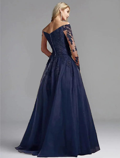 A-Line Evening Gown Open Back Dress Formal Evening Sweep / Brush Train Long Sleeve Plunging Neck Chiffon with Appliques