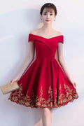 A-line Off The Shoulder Homecoming Dresses With Lace Applique