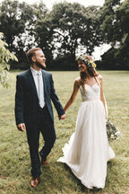 A-Line Spaghetti Straps Sleeveless Wedding Dress With Court Train