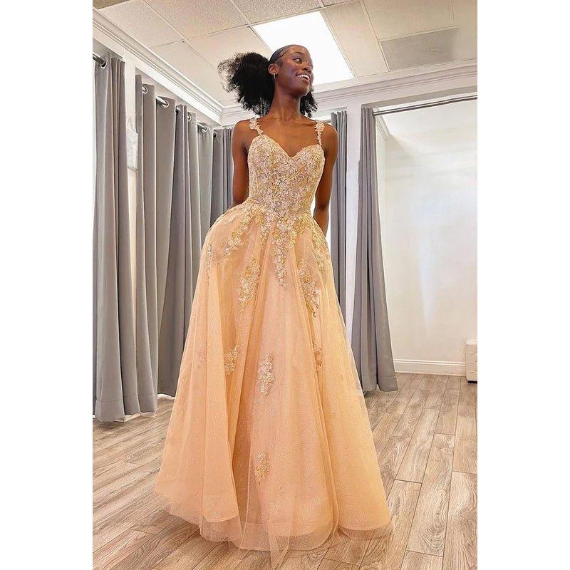 A-Line Straps Tulle Appliques Zipper-Up Sleeveless Prom Dress