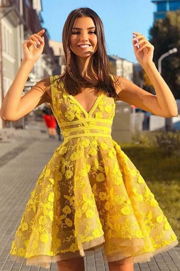 A-line V-neck Sleeveless Short Yellow Homecoming Dress