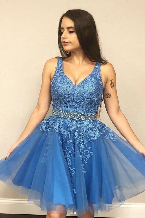 A Line V Neck Short Prom Dress Homecoming Dress with Appliques