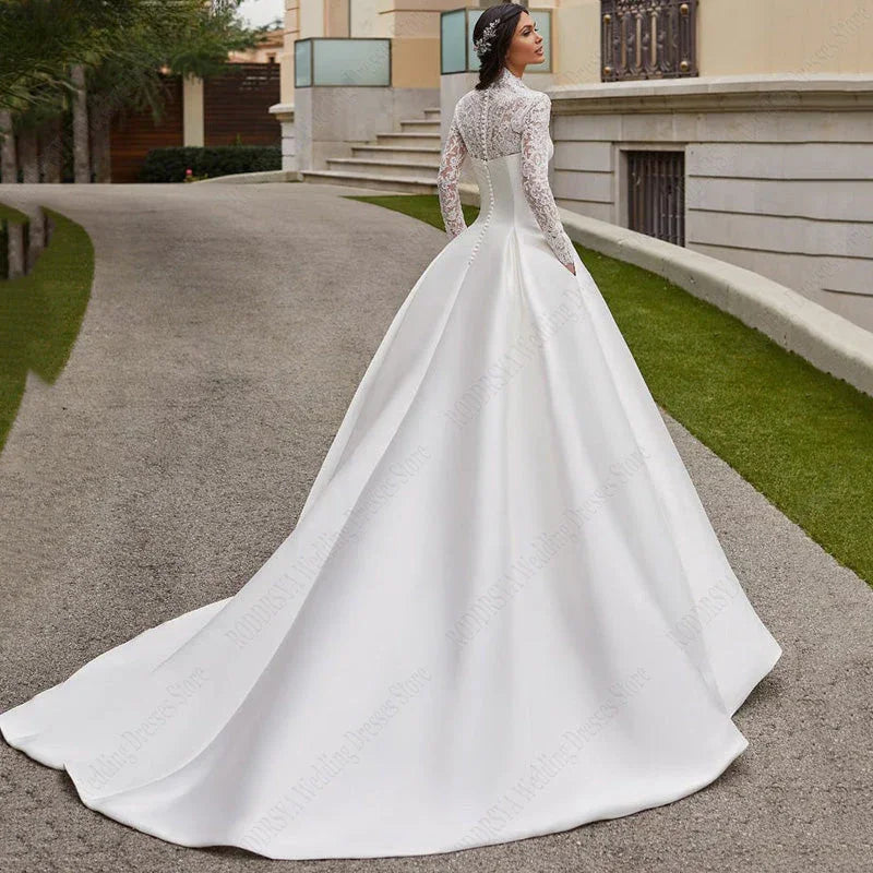 Satin Lace Ball Gowns For Bridal Appliques Full Sleeves Wedding Dresses Vestidos De Noiva Mariage Princess Custom Made